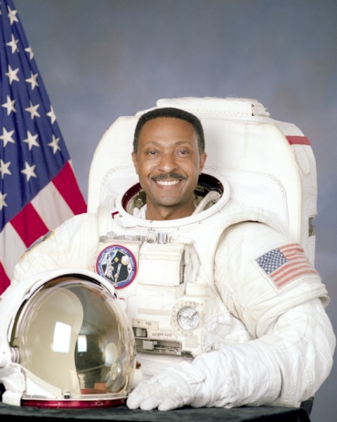 Image:Astronaut scott-w.jpg